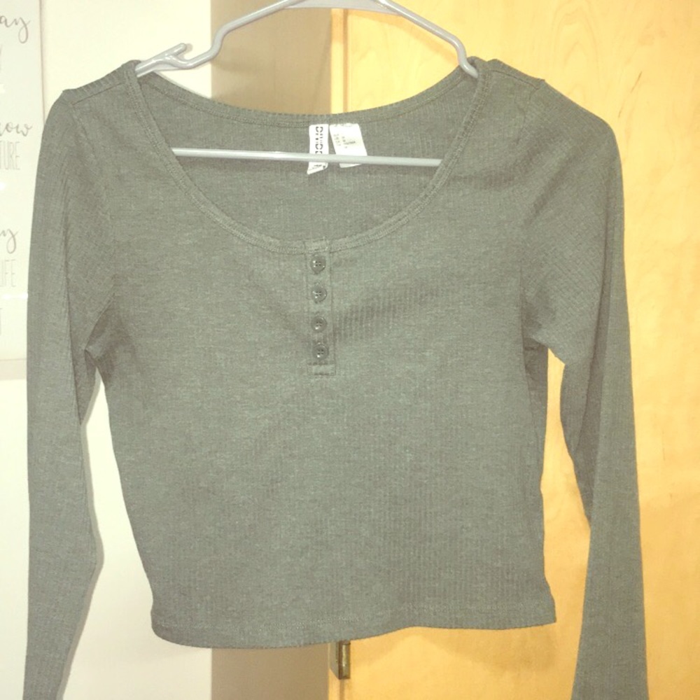 Green crop top